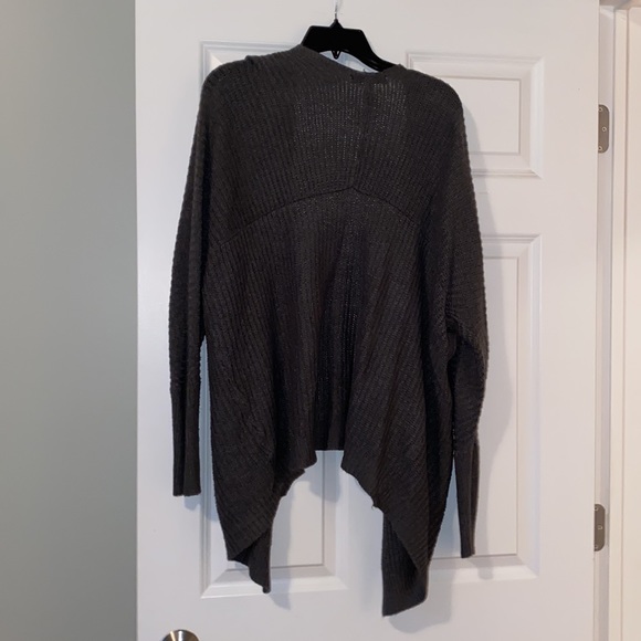 Long Open Sweater - Picture 2 of 4